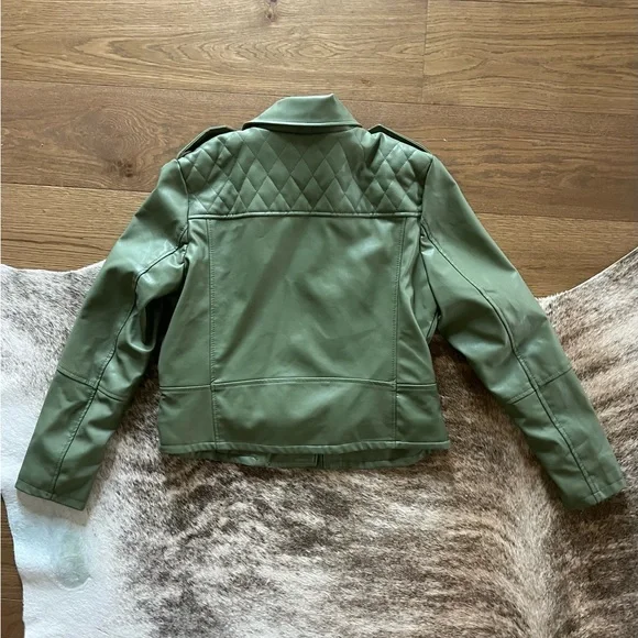 NWOT French Connection Faux Leather Moto Jacket in Army Green - Size L - Picture 5 of 5